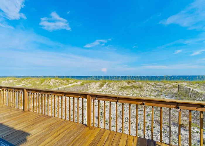 Lovely Beachfront With Balcony Ac & Washer Dryer Holiday home Gulf Shores