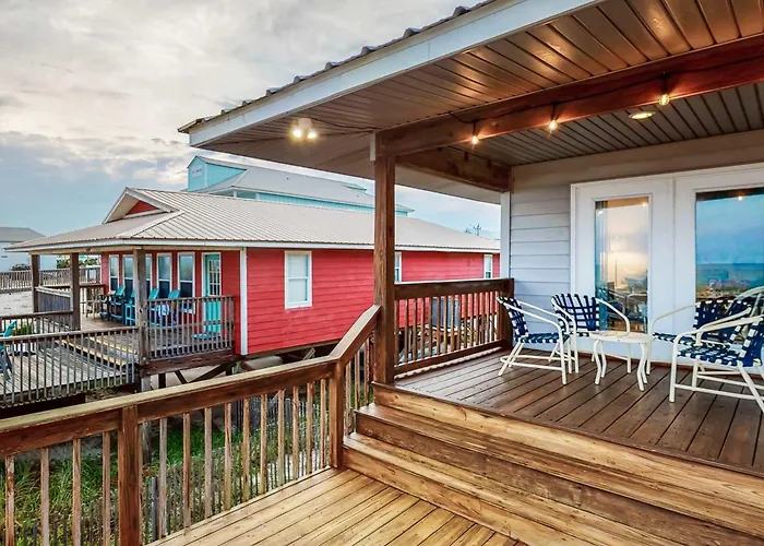 Holiday home Lovely Beachfront With Balcony Ac & Washer Dryer Gulf Shores